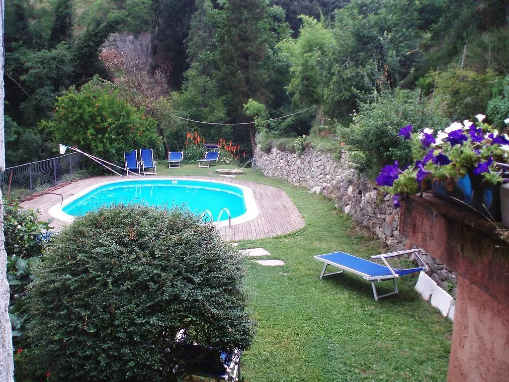 Alloggio per agriturismo Villa Il Borgo della Colomba Fosdinovo Italia
